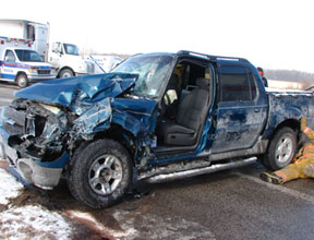 truck-crash-blue-ford