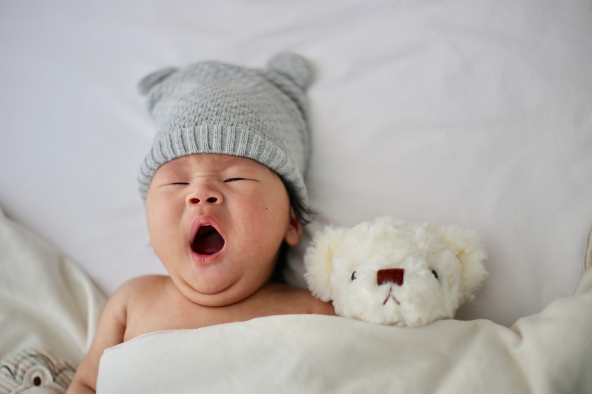 yawning-baby