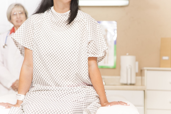 woman-at-doctors-office