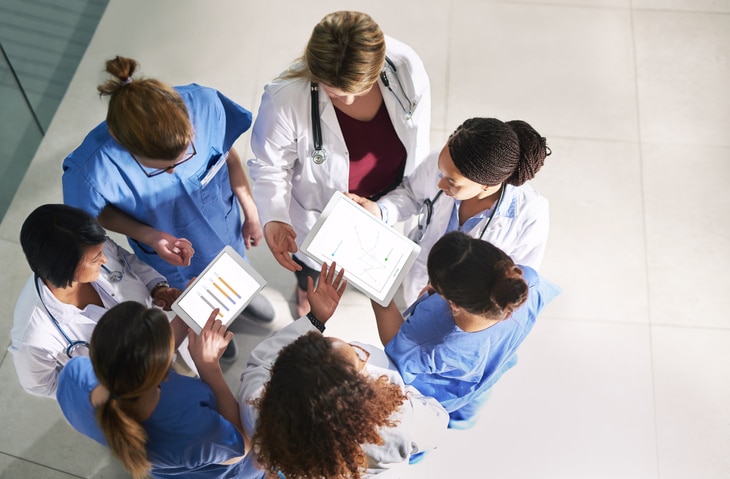 group-of-medical-professionals