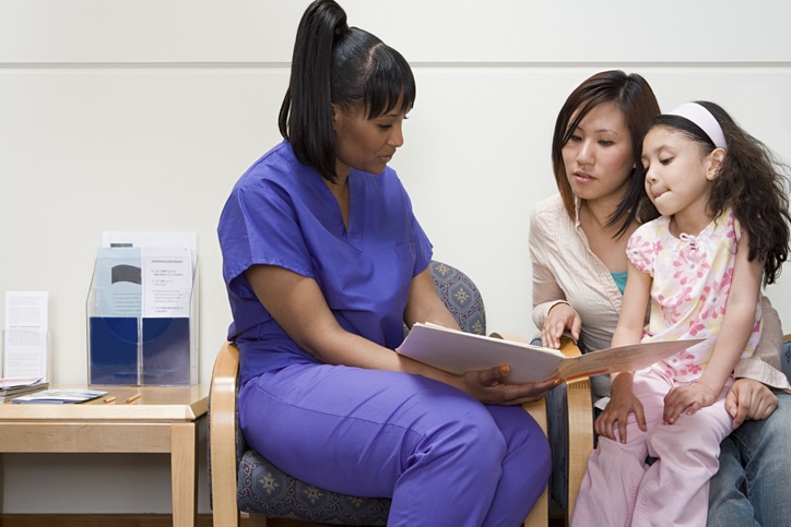 nurse-with-mother-and-daughter