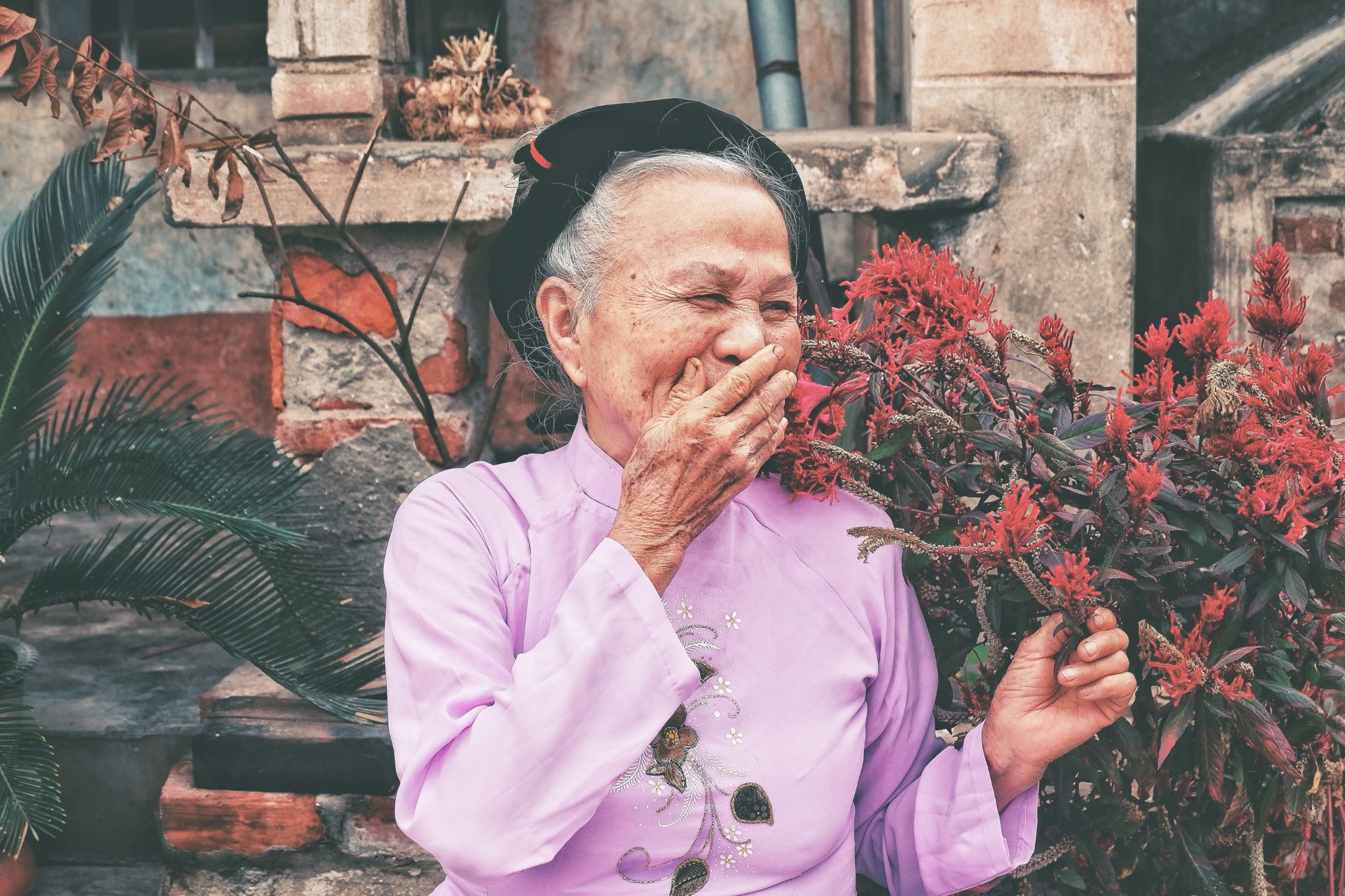 smiling-old-woman