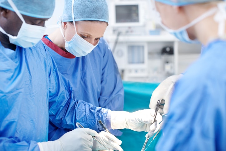 surgeons-at-work